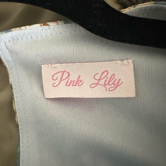 Pink Lily Mint Green Daisy Tiered Dress - Picture 2 of 3